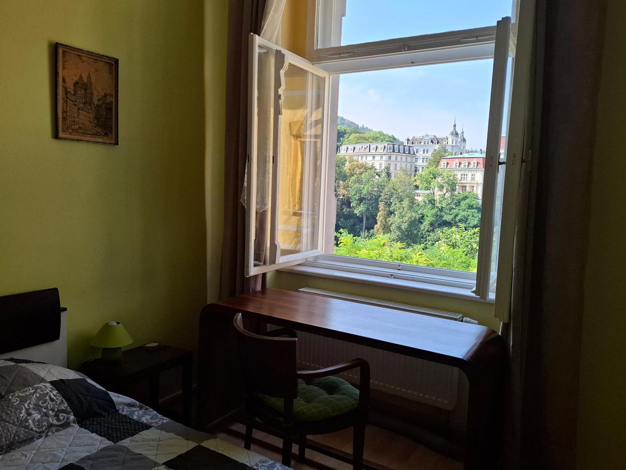 Apartment Fairy Tale การ์โลวีวารี ภายนอก รูปภาพ